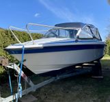 Ev byte! Flipper 535 GT (5-6 platser)80HK motor & båttrailer