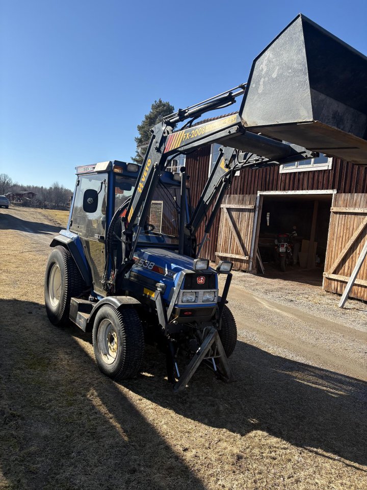 traktor ISEKI. TK 538 hydraul...