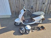 Elmoped Eloped Apex