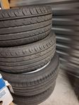 4 Aluminiumfäljar med bra sommardäck 205 50 R 17
