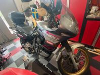 Honda transalp 600