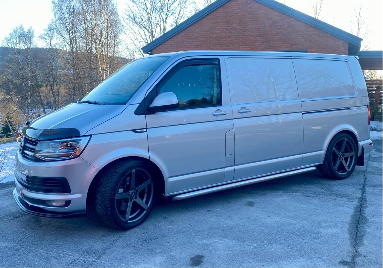 Vw Transporter T6 2.0 TDI 4M...
