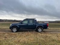 Nissan navara a traktor 
