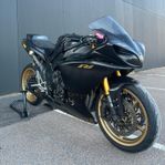 Yamaha R1 banhoj 2011