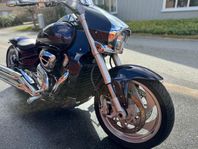 Unik Suzuki Intruder M1800