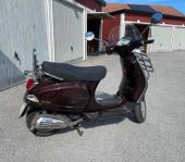 Vespa LX50 Touring