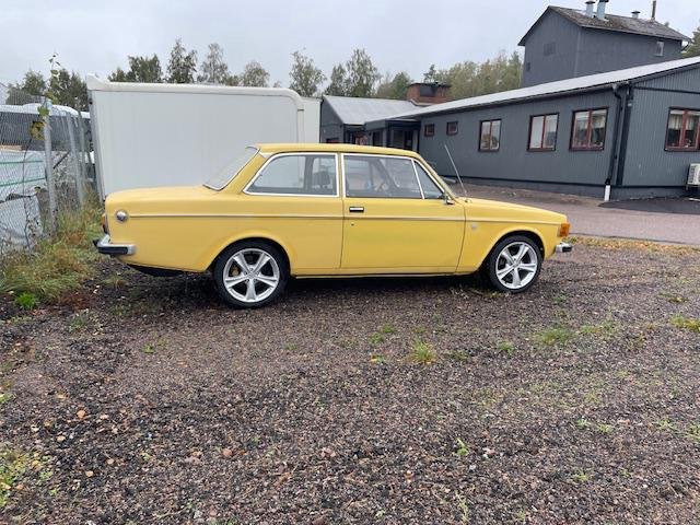 Volvo 142 2.0