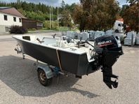 Båt med Suzuki ny motor, nytt ekolod