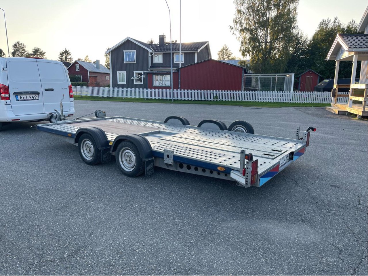 Brian James biltransportsläp ...