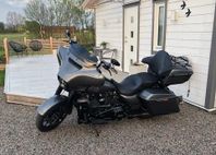 Harley-Davidson Street Glide Special