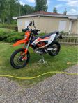 Ktm 690 Enduro R och SMC hjul