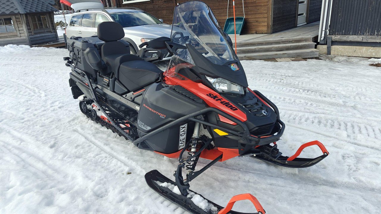 Ski-doo Expedition 900ace tur...