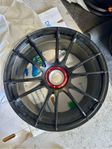 OZ racing ultraleggera med Michelin cup2