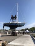 Komplett segelbåtsmast och rigg