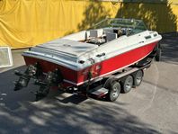 Magnum Marine 27 Sedan - klassisk powerboat