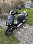 Peugeot Speedfight 4