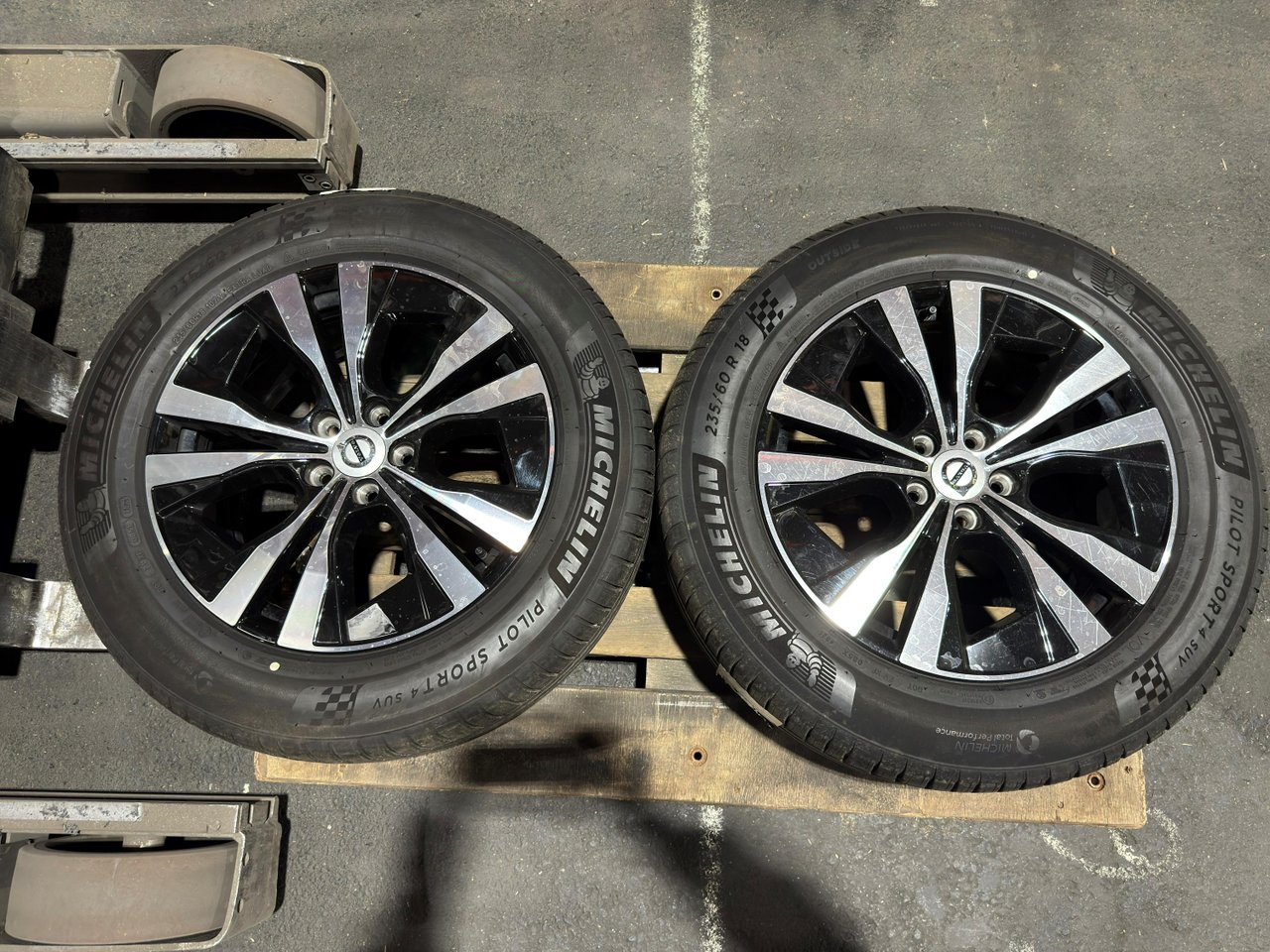 Volvo original hjul 18 tum, 2...