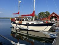 NAUTICAT 33, 1981, motor 1996. SJÖSATT o klar för säsongen