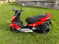 Peugeot Speedfight 4 Röd