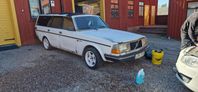 Volvo 245 240 Kombi 2.3 GL Lekbil