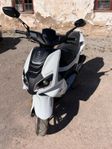 Peugeot speed fight moped vit/rose 