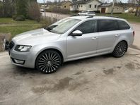 Skoda Octavia Kombi 1.6 TDI 4x4 Ambition Euro 6