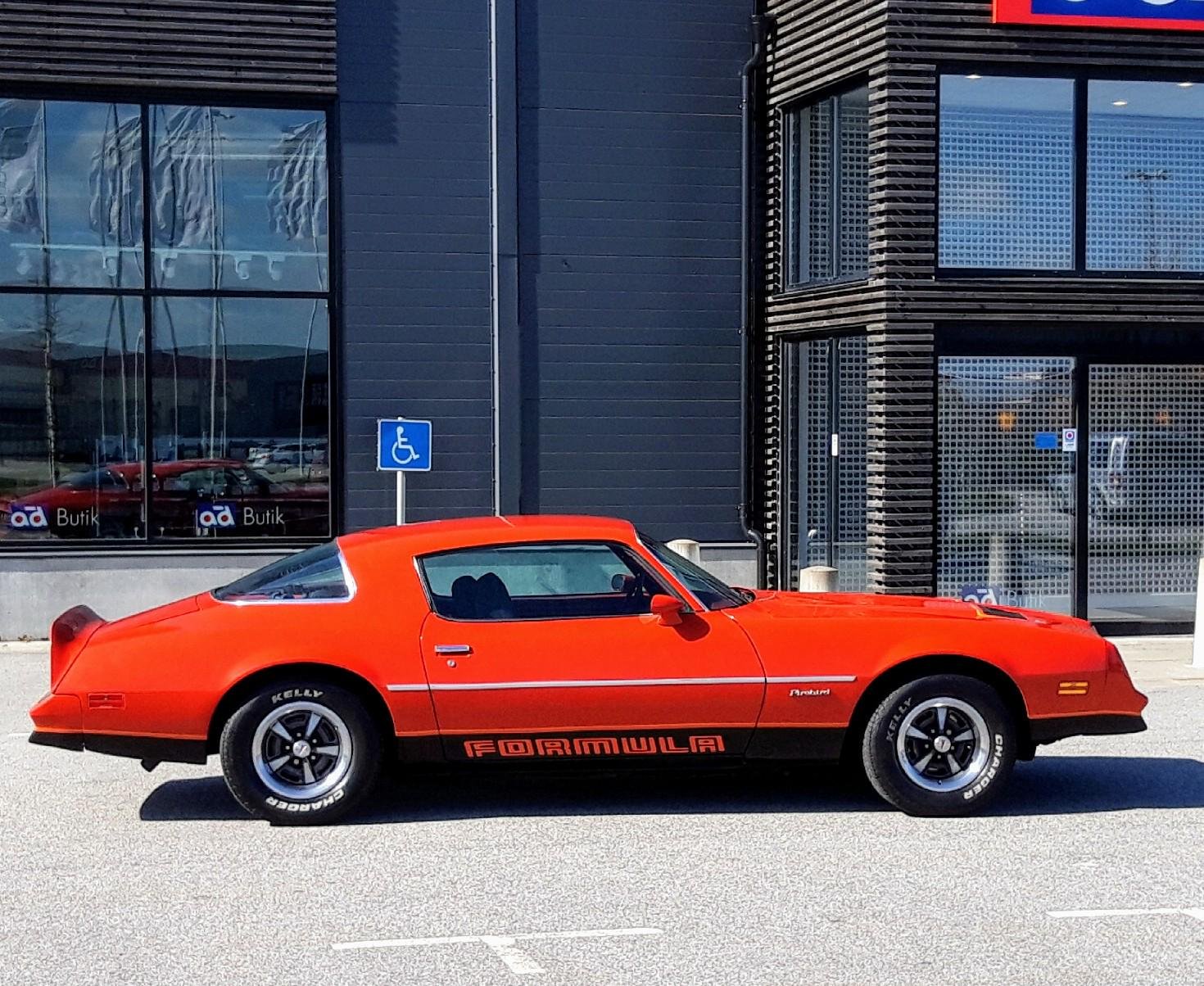 Pontiac Firebird Formula 6.6 V8 Hydra-Matic, 182hk, 1977