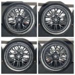 Svarta Nitro fälgar med
Continental friktionsdäck 235/45R18