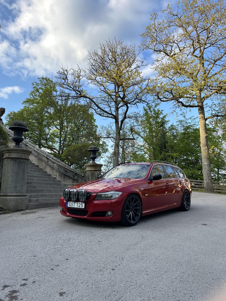 BMW 330 d Touring Comfort LCI...