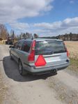 Nybesiktigad Volvo V70n A-traktor Bensin Automat