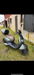El-moped i retrostil