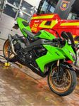Kawasaki Ninja ZX-10R, TOPPSKICK