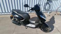 EU-moped Peugeot Kisbee Black Edition