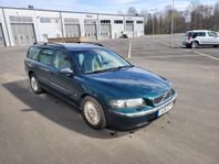 Fin A-traktor, Volvo V70 från 2003, H-reg