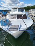Flytande sommarstuga