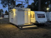 Husvagn med förstuga