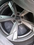 AUDI FÄLG/DÄCK
