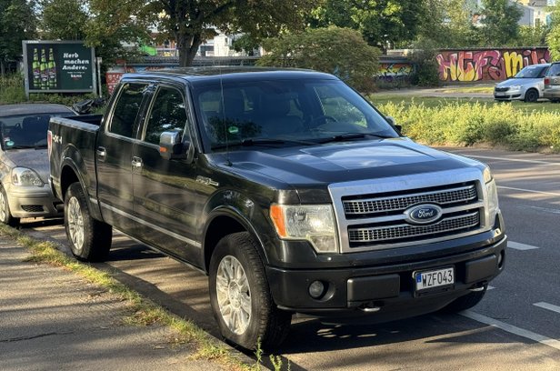 Ford F-150 Platinum SuperCrew 6.2 säljes i Örebro | Blocket