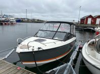 Uttern D59 / Mercury 150 / 2020