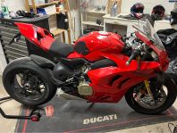 Ducati Panigale V4S