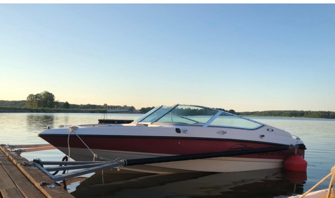 Chaparral 1830 SS Bowrider -94
