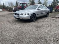 Volvo S60 Atraktor