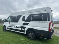 Ny Adria Twin 640 Plåtis uthyres komplett med alla tillbehör