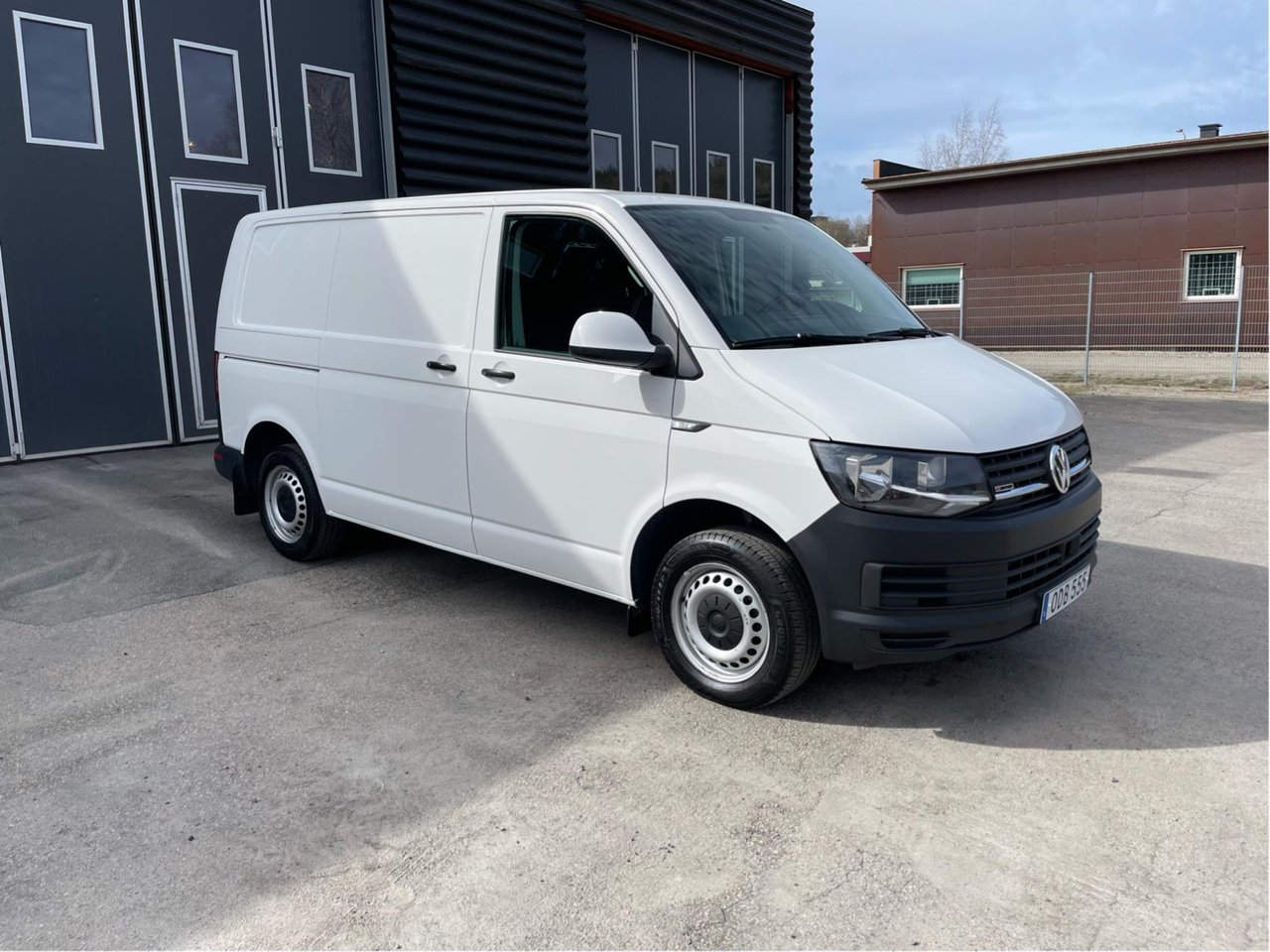 Volkswagen Transporter T6 2.0...