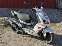 Peugeot Speedfight 4 (2017) 2