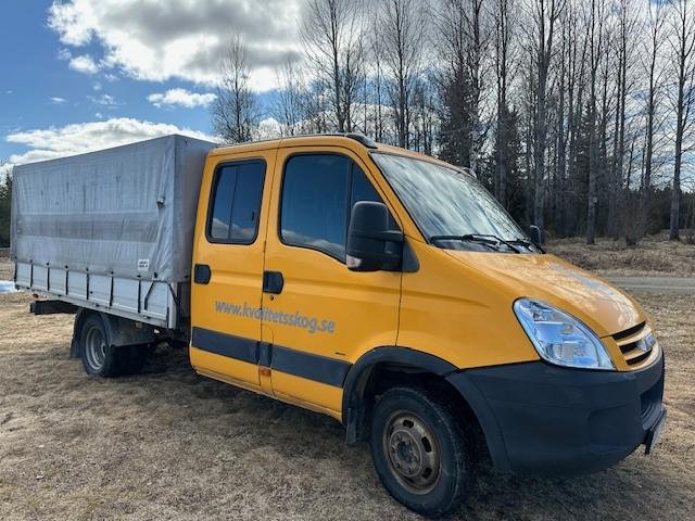 Iveco Daily 35C18 Chassis Crew Cab 3.0 HPT Manual, 176hp, 2007