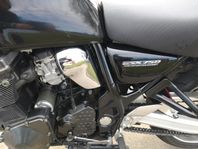 Suzuki GSX 750 Katana