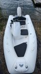 Brig Eagle 380 med Evinrude E-tec 50 hk