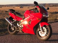 Honda VFR 800 Fi -00