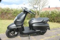 Peugeot Django 150cc scooter